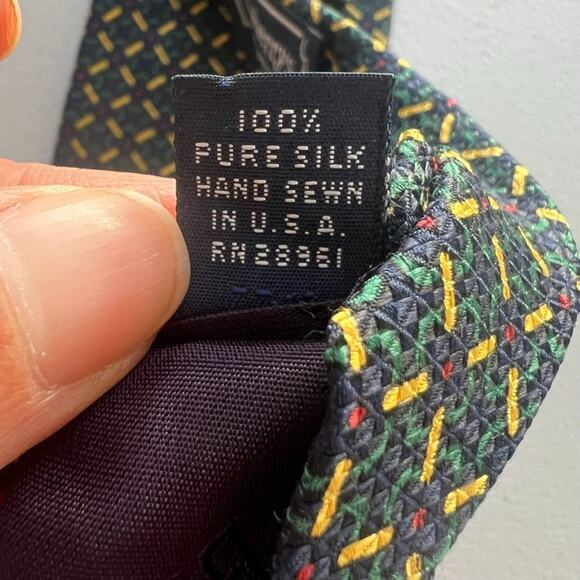 Vintage Burberrys Of London Necktie Men's Designer 100% Pure Silk Geometric - Picture 7 of 10